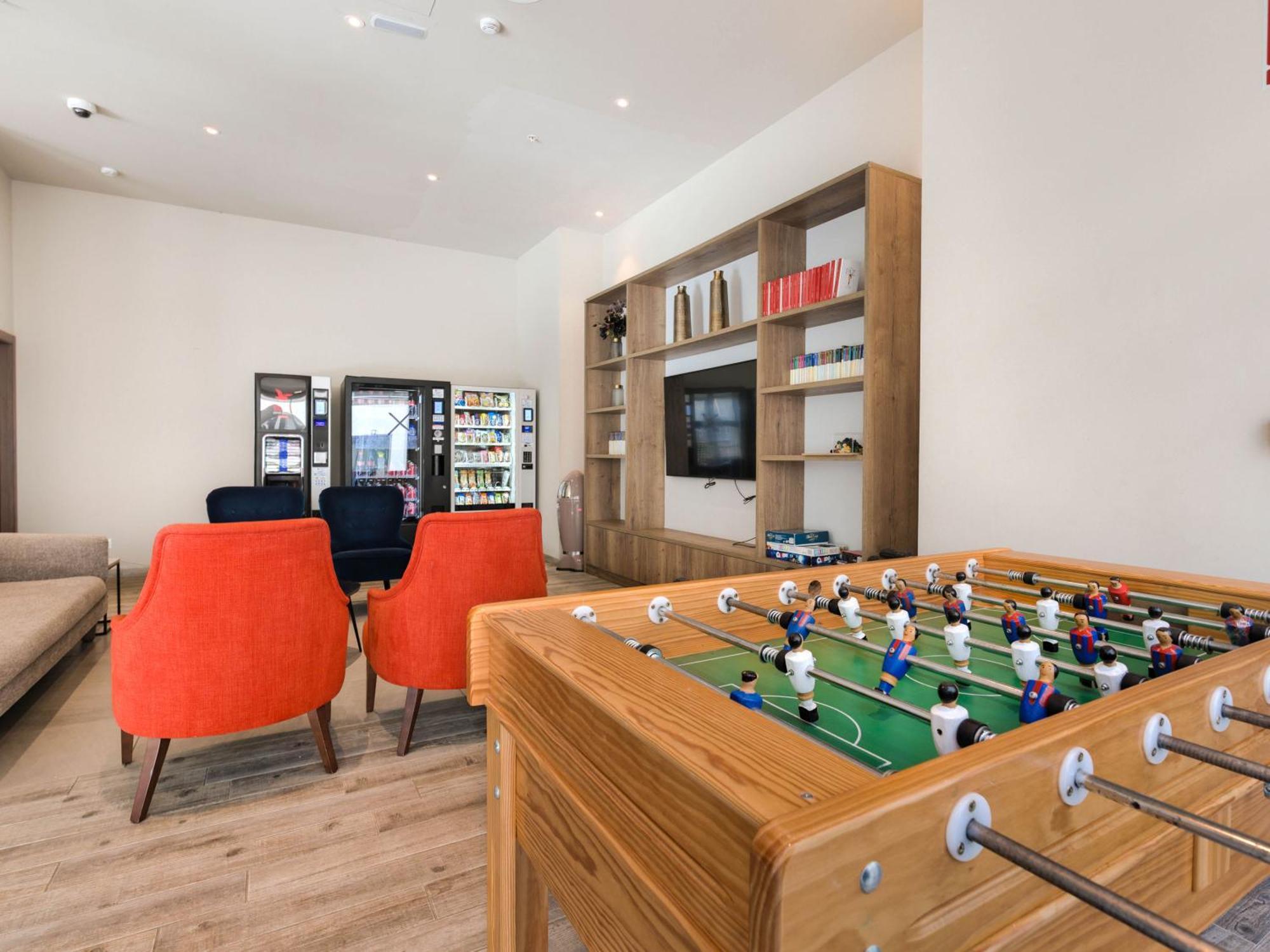 Livensa Living Marina Real Valenza